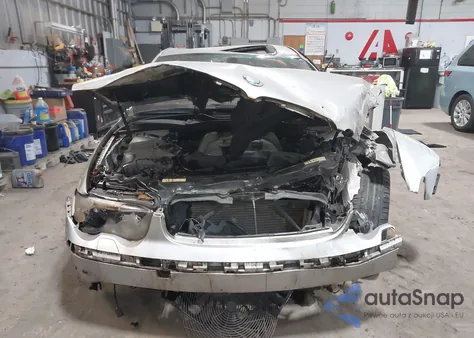 2002 BMW 745I из США, поврежденный, VIN WBAGL63402DP52555